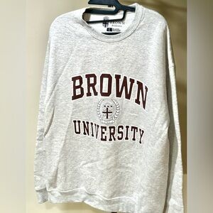 Brown University Bookstore men’s sweatshirt. 
Size Large.  Very good condition